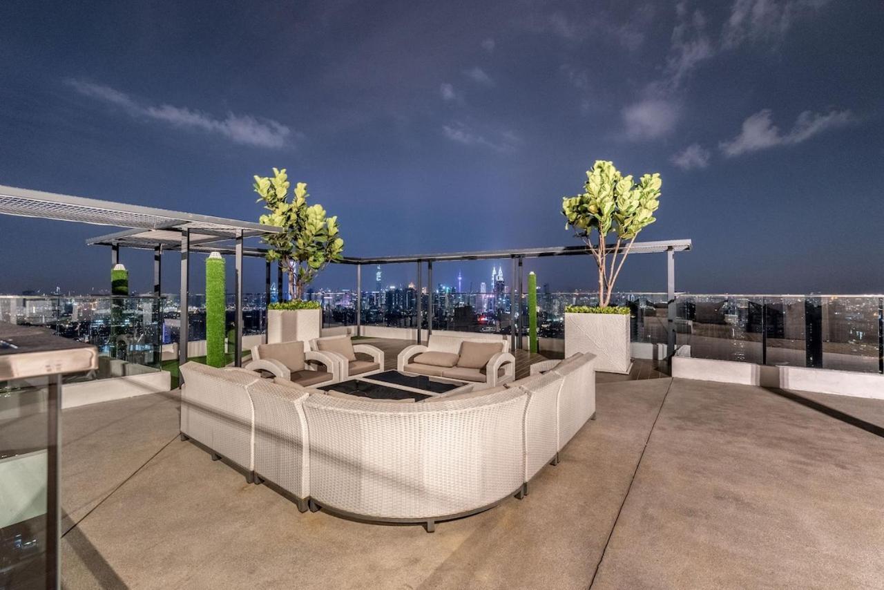 Skyline Garden 2 Bedrooms Homestay Near Klcc Куала-Лумпур Екстер'єр фото